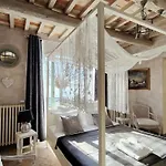 Podere Le Vedute Bed and breakfast Larciano