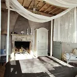 Podere Le Vedute Bed and breakfast