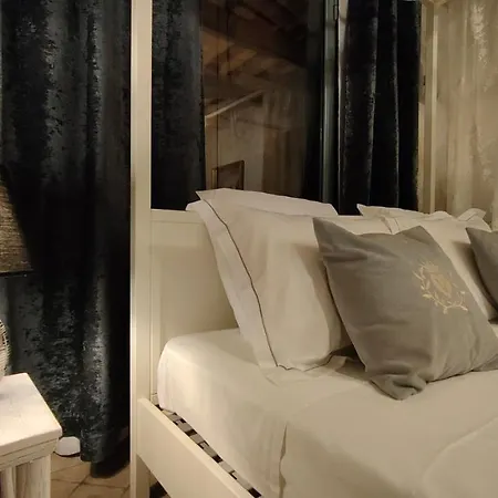 Bed & Breakfast Podere Le Vedute 4*